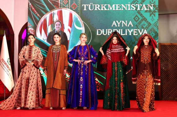 Keçiören IX. Türksoy Kadın ve Etno Moda buluşmasına ev sahipliği yaptı