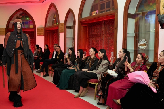 Keçiören IX. Türksoy Kadın ve Etno Moda buluşmasına ev sahipliği yaptı