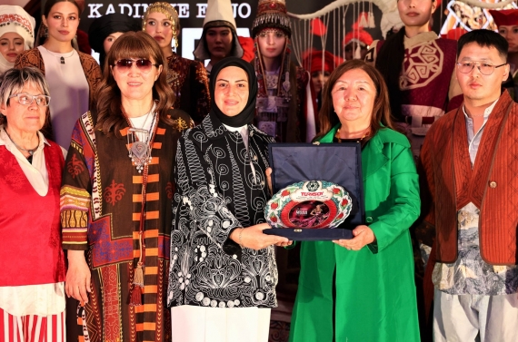 Keçiören IX. Türksoy Kadın ve Etno Moda buluşmasına ev sahipliği yaptı