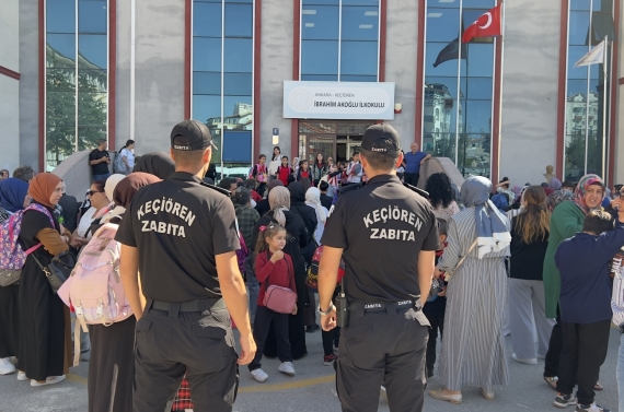 Keçiören Zabıtasından okul önlerinde güvenli ulaşım seferberliği