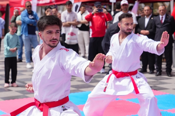 Keçiören’de 19 Mayıs coşkusu erken başladı