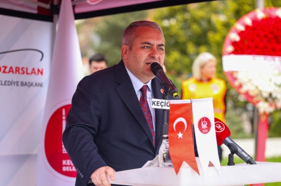 Keçiören’de 19 Mayıs kutlamaları çelenk sunma töreni ile başladı