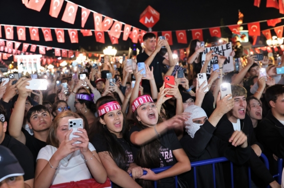 Keçiören’de 30 Ağustos coşkusu meydanlara sığmadı