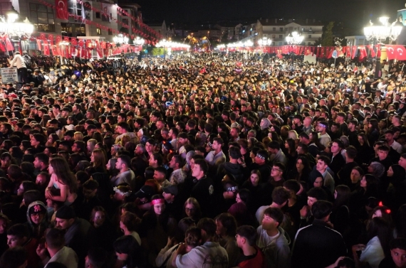 Keçiören’de 30 Ağustos coşkusu meydanlara sığmadı