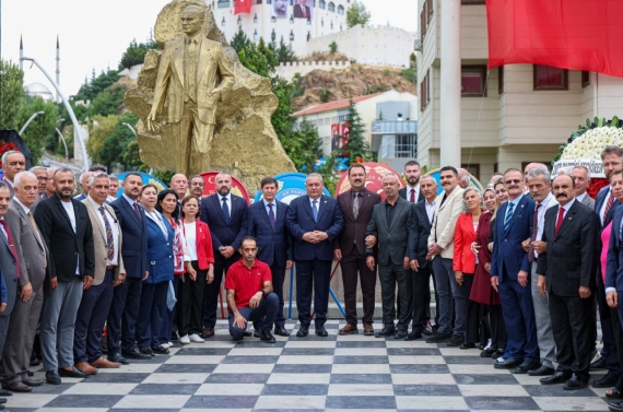 Keçiören’de 30 Ağustos Zafer Bayramı’nın 104. yıl dönümü kutlandı