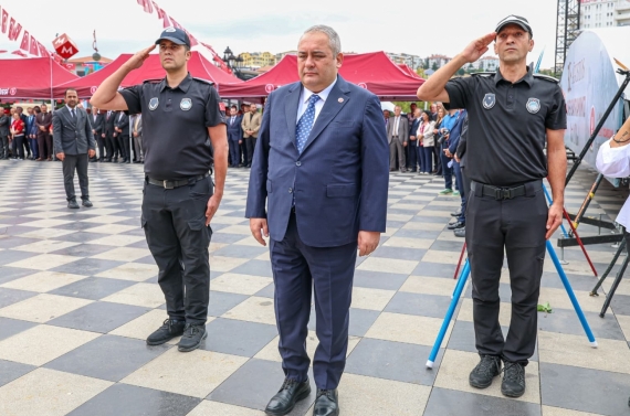Keçiören’de 30 Ağustos Zafer Bayramı’nın 104. yıl dönümü kutlandı