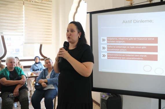 Keçiören’de aile içi iletişimi güçlendiren seminer