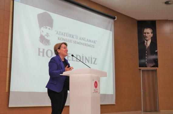 Keçiören’de “Atatürk’ü Anlamak” semineri düzenlendi