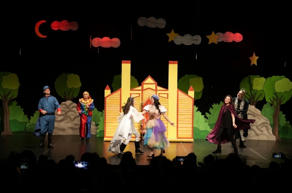 Keçiören’de çocuklar Sihirli Madalyon oyunuyla buluştu