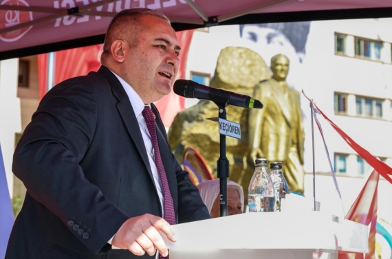 Keçiören’de Cumhuriyet Bayramı coşkusu yaşanıyor