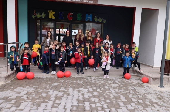 Keçiören’de Cumhuriyet coşkusu çocukların hayalleriyle buluştu