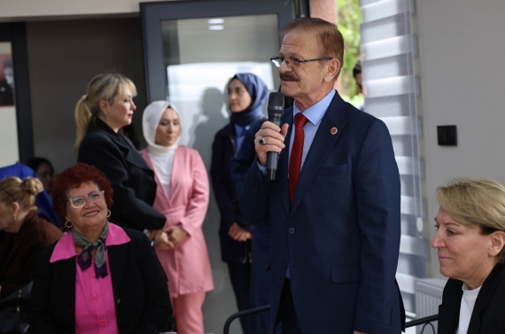 Keçiören’de “Değerlerimizin İzinde Kadın ve Aile” buluşması