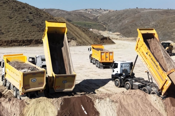 Keçiören’de dronla hafriyat kamyonu denetimi