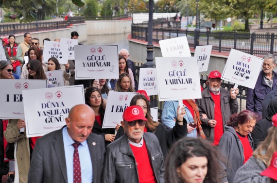 Keçiören’de Dünya Yaşlılar Günü dolu dolu kutlandı