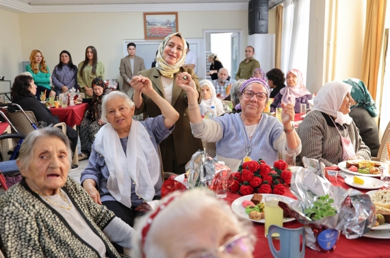 Keçiören’de Dünya Yaşlılar Günü dolu dolu kutlandı