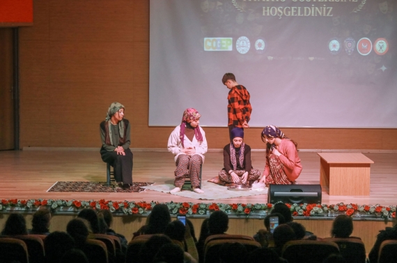 Keçiören’de gençlere çok yönlü destek