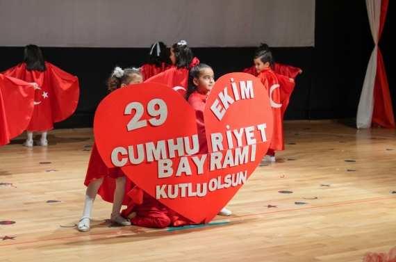 Keçiören’de gün boyu Cumhuriyet Bayramı coşkusu yaşandı