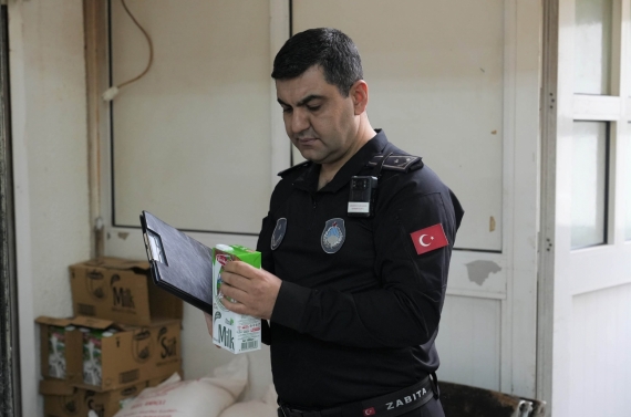 Keçiören’de halk sağlığı için zabıta ekiplerinden yoğun mesai