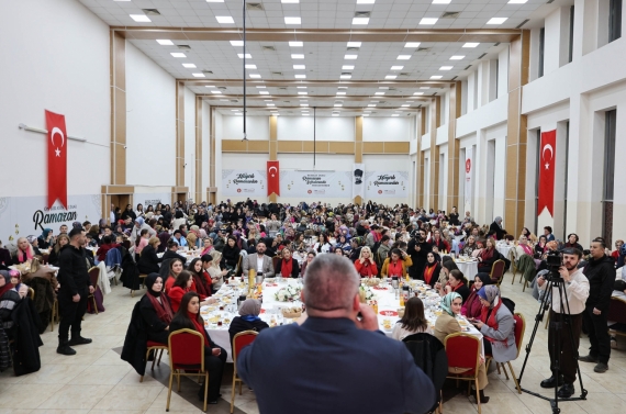 Keçiören’de kadınları buluşturan iftar sofrası