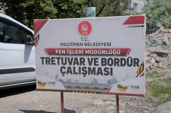 Keçiören’de kaldırımlar yenileniyor