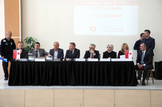Keçiören’de kurban satış alanları noter huzurunda kura ile belirlendi