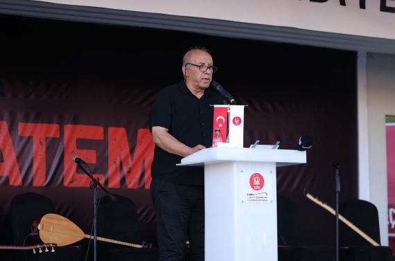 Keçiören’de matem aşı ve aşure lokması paylaşıldı