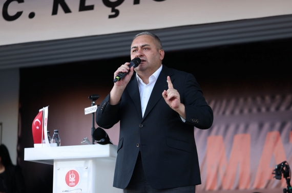 Keçiören’de matem aşı ve aşure lokması paylaşıldı
