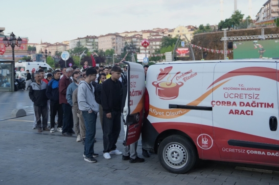 Keçiören’de milli heyecan dev ekranda yaşandı