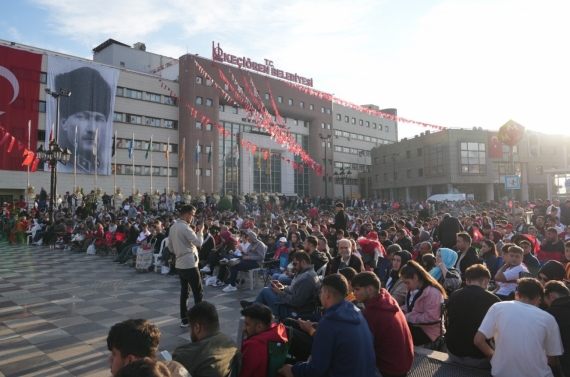 Keçiören’de milli heyecan dev ekranda yaşandı