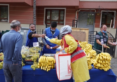 Keçiören’de öz kaynaklarla dezenfektan üretilip dağıtılıyor