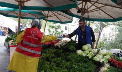 Keçiören’de öz kaynaklarla dezenfektan üretilip dağıtılıyor