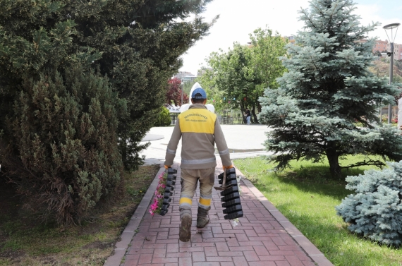 Keçiören’de parklara estetik dokunuş