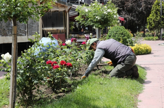 Keçiören’de parklara estetik dokunuş