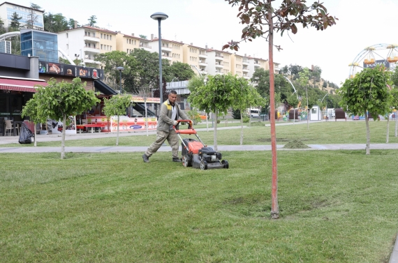 Keçiören’de parklara estetik dokunuş
