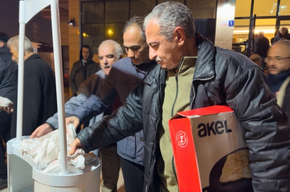 Keçiören’de Regaip Kandili bereketi paylaşmayla yaşandı