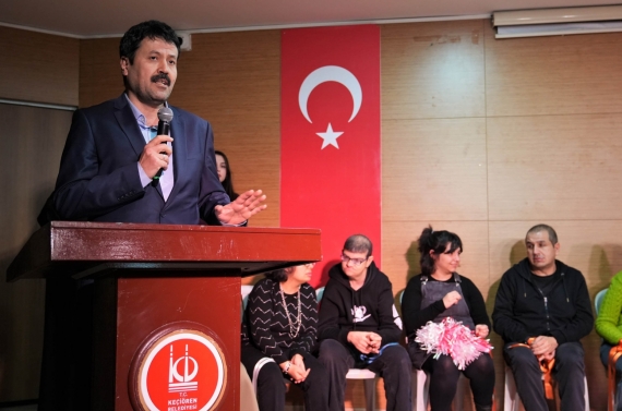 Keçiören’de “Sese Güç Ver” projesiyle engeller sanatla aşıldı