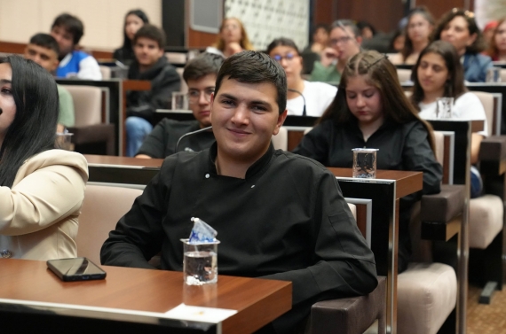 Keçiören’de stajyerlerin geleceğine yön verecek eğitim