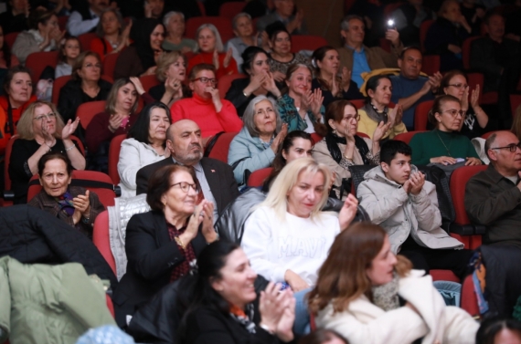 Keçiören’de Türk Sanat Müziği konserine yoğun ilgi