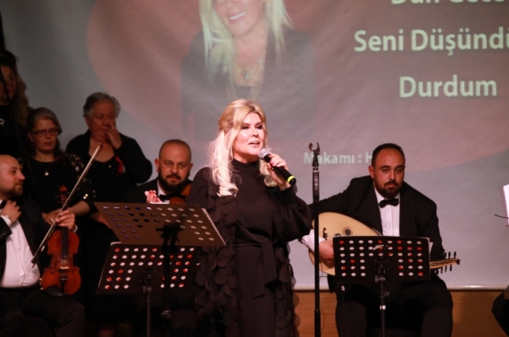 Keçiören’de Türk Sanat Müziği konserine yoğun ilgi