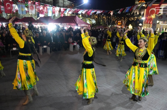 Keçiören’de Uluslararası Baharı Karşılama Şöleni büyük ilgi gördü
