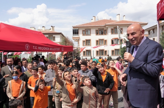 Keçiören’de yeni bir laboratuvar sınıfı ve kütüphane daha açıldı