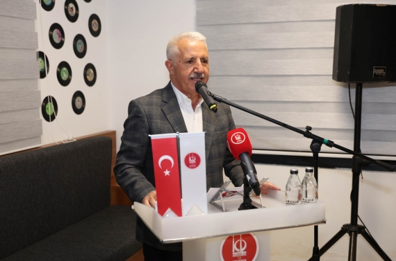 Keçiören’de Âşıklar Kıraathanesi geleneği geleceğe taşıyor