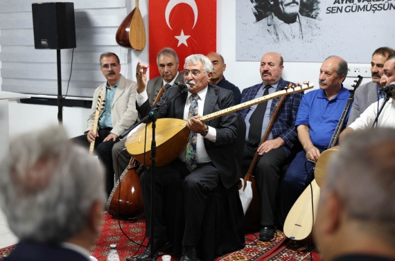 Keçiören’de Âşıklar Kıraathanesi geleneği geleceğe taşıyor