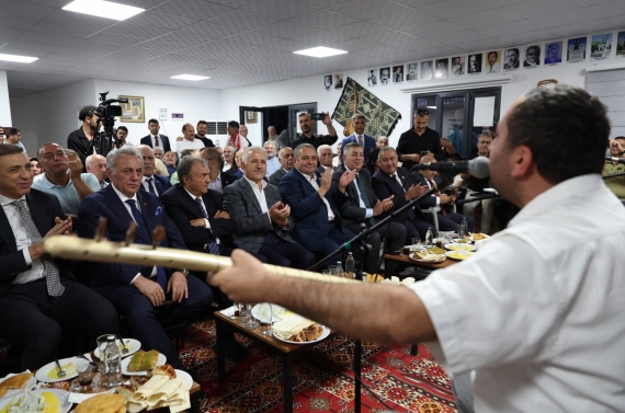 Keçiören’de Âşıklar Kıraathanesi geleneği geleceğe taşıyor