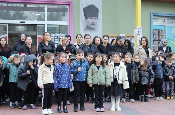 Keçiörenli çocuklar Atatürk’ü sevgi ve saygıyla andı