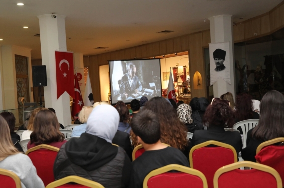 Keçiörenli çocuklar Atatürk’ü sevgi ve saygıyla andı