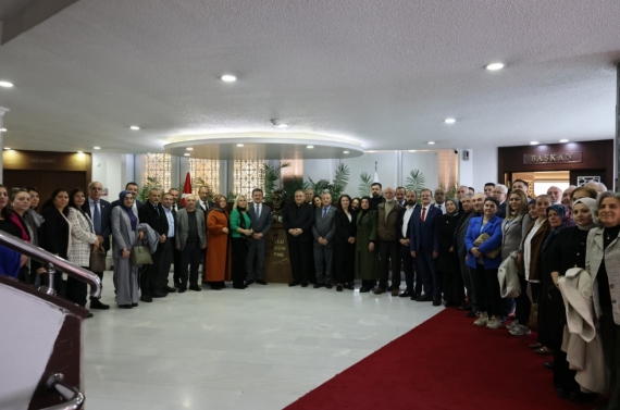 Keçiörenli muhtarlardan Başkan Özarslan’a destek ziyareti