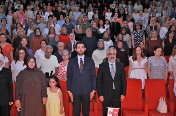 KEÇMEK kursiyerlerinin yıl sonu sergisi açıldı