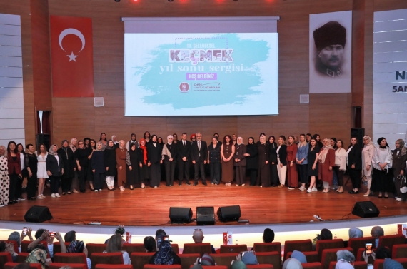 KEÇMEK kursiyerlerinin yıl sonu sergisi açıldı