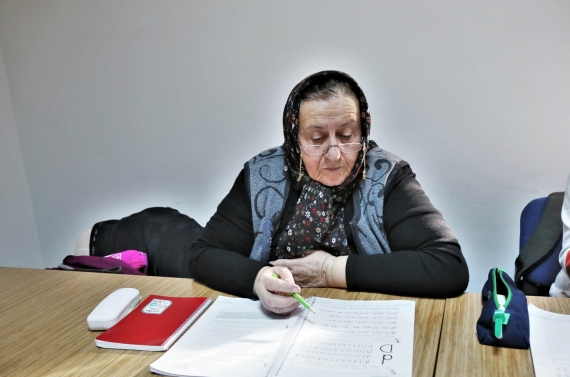 KEÇMEK’lerde okuma yazma kurslarına yoğun ilgi